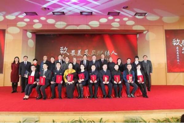 向2019全國美基層環(huán)保人致敬！向千千萬萬生態(tài)環(huán)保鐵軍致敬！